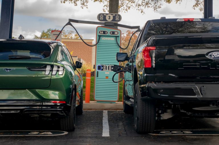 2025’te rekor sayıda DC hızlı şarj istasyonu hizmete girdi