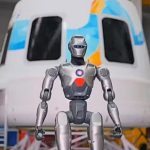 Bot uzay yarışı: insansı robotlar uyduya bağlandı, uzay fırlatmasına hazırlanıyor