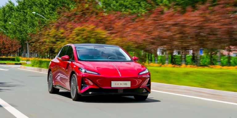 Çin’in en eski otomobil üreticisi, katı hal bataryalarını araçlarda test etmeye başladı