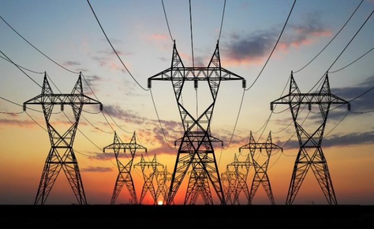 Elektrikte kurulu güç 121 bin 782 MW’a ulaştı