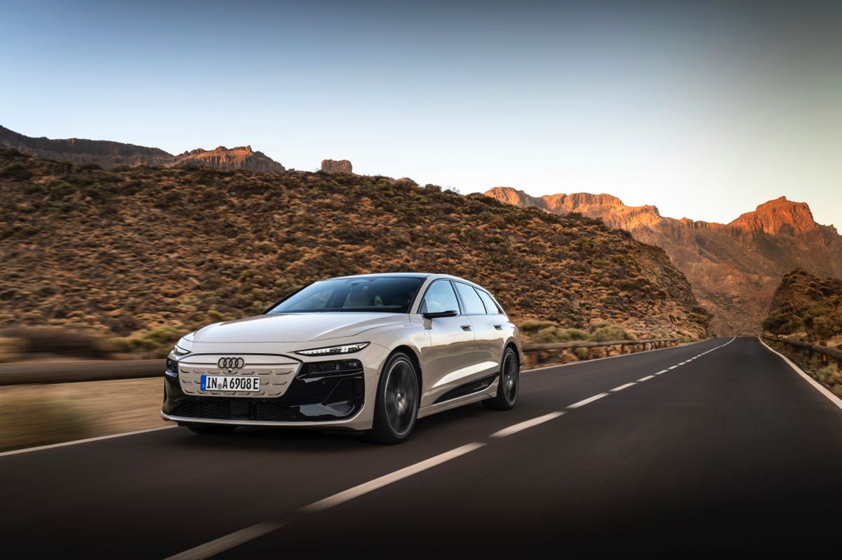 Foto Galeri: Kışın şampiyonu Audi A6 Avant e-tron