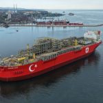 Osman Gazi FSRU ve Yıldırım Gemisi parçalarını taşıyan gemi Boğaz’dan geçti