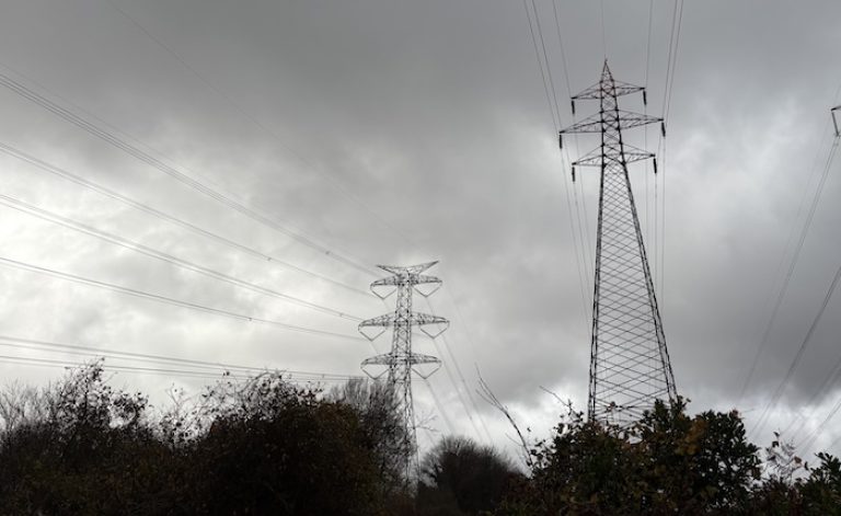 Spot elektrik fiyatı 27.01.2026 için 2604,45 TL