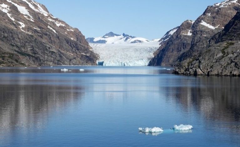 Süper zenginlerin iklim krizindeki orantısız rolü değerlendirildi