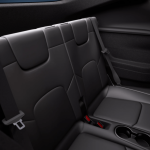 Tesla, 2026 Model Y’yi yeni özelliklerle güncelledi, ABD’de küçük üçüncü sırayı piyasaya sürdü