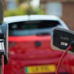 Bu Londra ilçesi kaldırım kenarına 500 şarj cihazı kuruyor