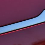 Çin, güvenlik için Tesla tarzı gizli kapı kollarının yasaklanmasını kesinleştirdi