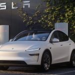 Kullanılmış Tesla fiyatları %4,3 artarken, vergi kredisi sona erdikten sonra diğer pazar düşüşte