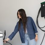 Rivian, sürücülerin şarjdan para kazanmasını sağlayan yeni bir yöntem sundu