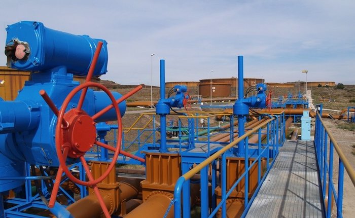 Bayraktar: Akaryakıtta ve doğal gazda bir sorun beklemiyoruz