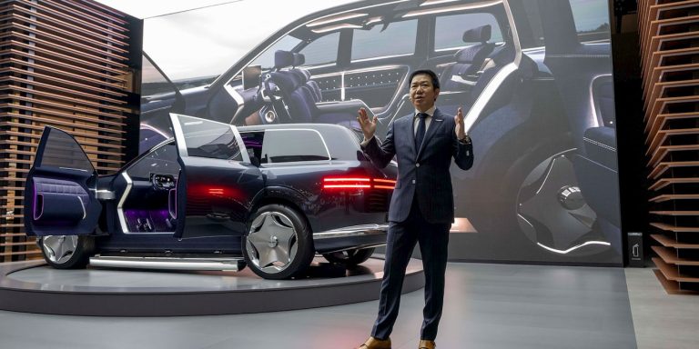 Genesis, GV90'da tanıtılacak gizli ‘Connect W’ yüksek teknoloji sistemini piyasaya sürüyor