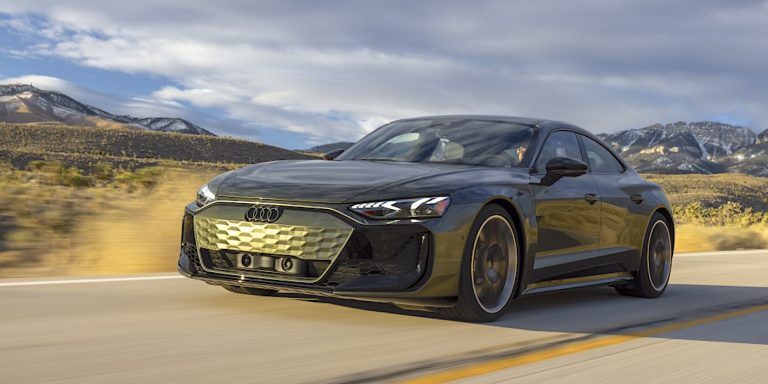 Hızlı çöküş: Audi RS e-tron GT’ye 50.000 doların üzerinde indirim