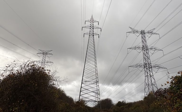 Lice'de 154 kV GES bağlantı hattı kuruluyor