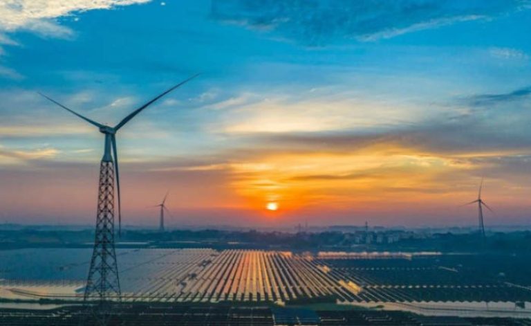 Lisanssız elektrik izinlerinde tüketim noktasında üretime öncelik