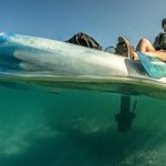 Su üzerinde e-bisiklet gibi olan elektrikli kayaklar popülerleşiyor