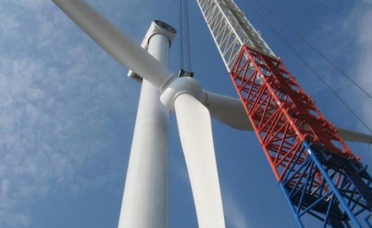 Vestas, İskoçya’da rüzgar türbini parçaları üretecek