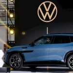 Volkswagen’ın ilk özel tasarım EV modeli Çin’de yeniden zirveye çıkarken piyasaya sürüldü