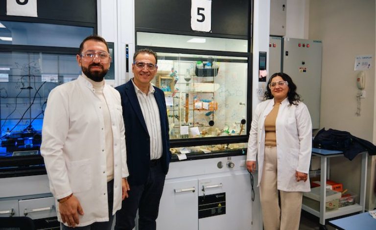 Koç Üniversitesi araştırması temiz enerji uygulamalarına kapı aralıyor