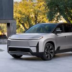 Toyota'nın 3 sıralı elektrikli SUV modeli muhtemelen lüks bir kardeşe sahip olacak